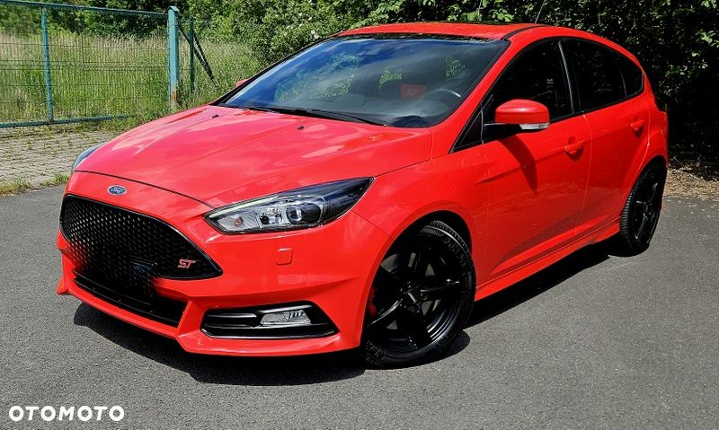 Ford Focus 2.0 TDCi ST - 12