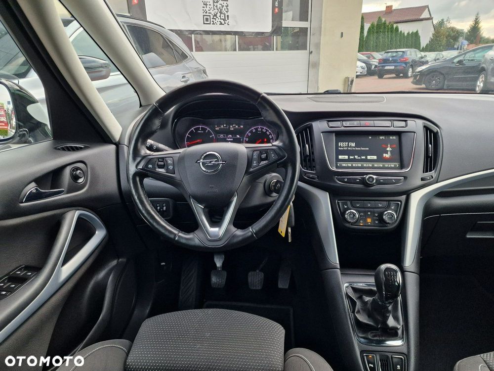 Opel Zafira 1.4 Turbo (ecoFLEX) Start/Stop ON - 18