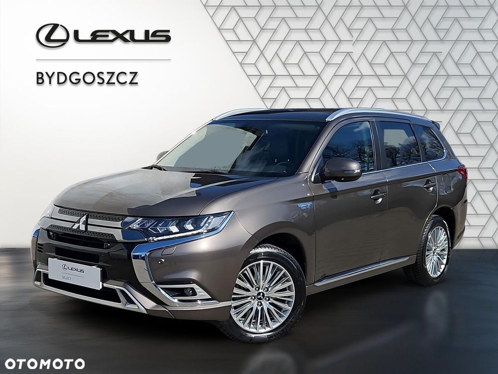 Mitsubishi Outlander - 1