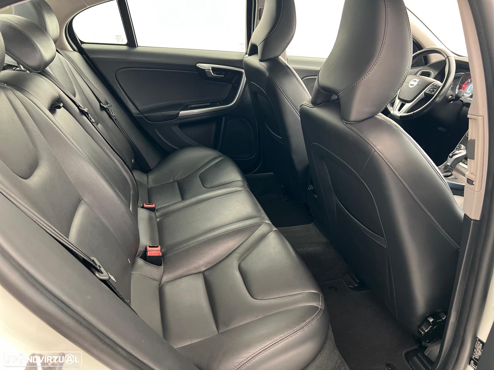 Volvo S60 1.6 D2 Drive Summum Powershift Start/Stop - 25