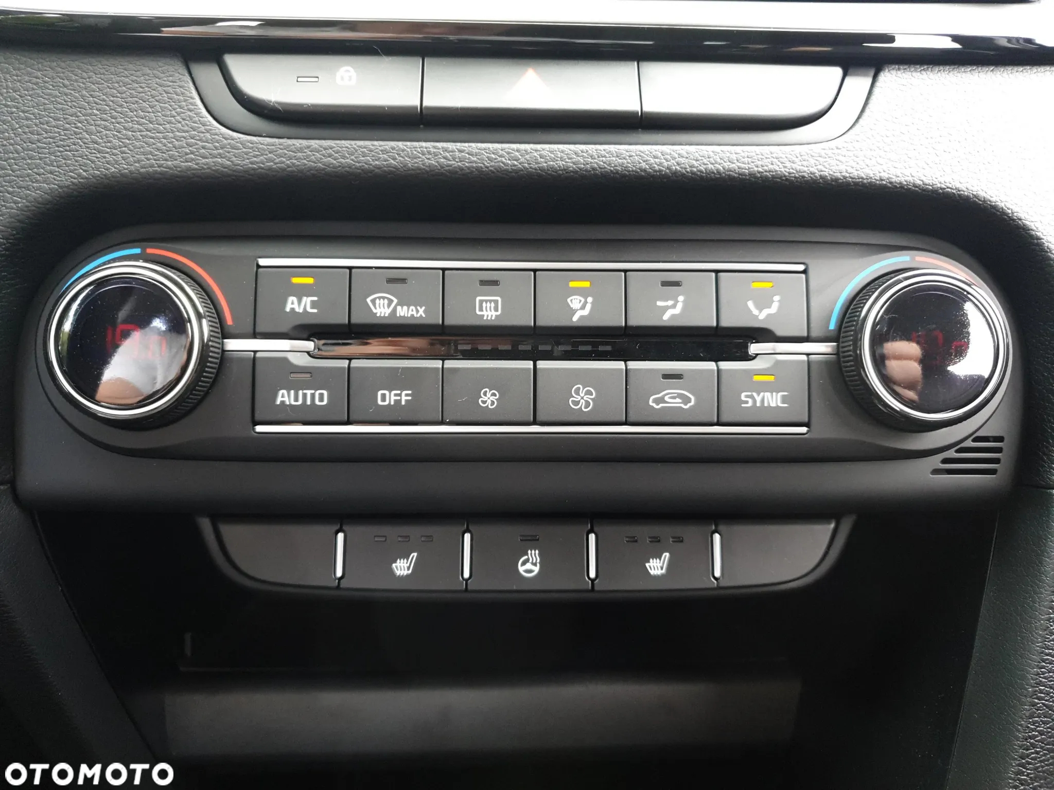 Kia Ceed 1.5 T-GDI Tribute DCT - 17