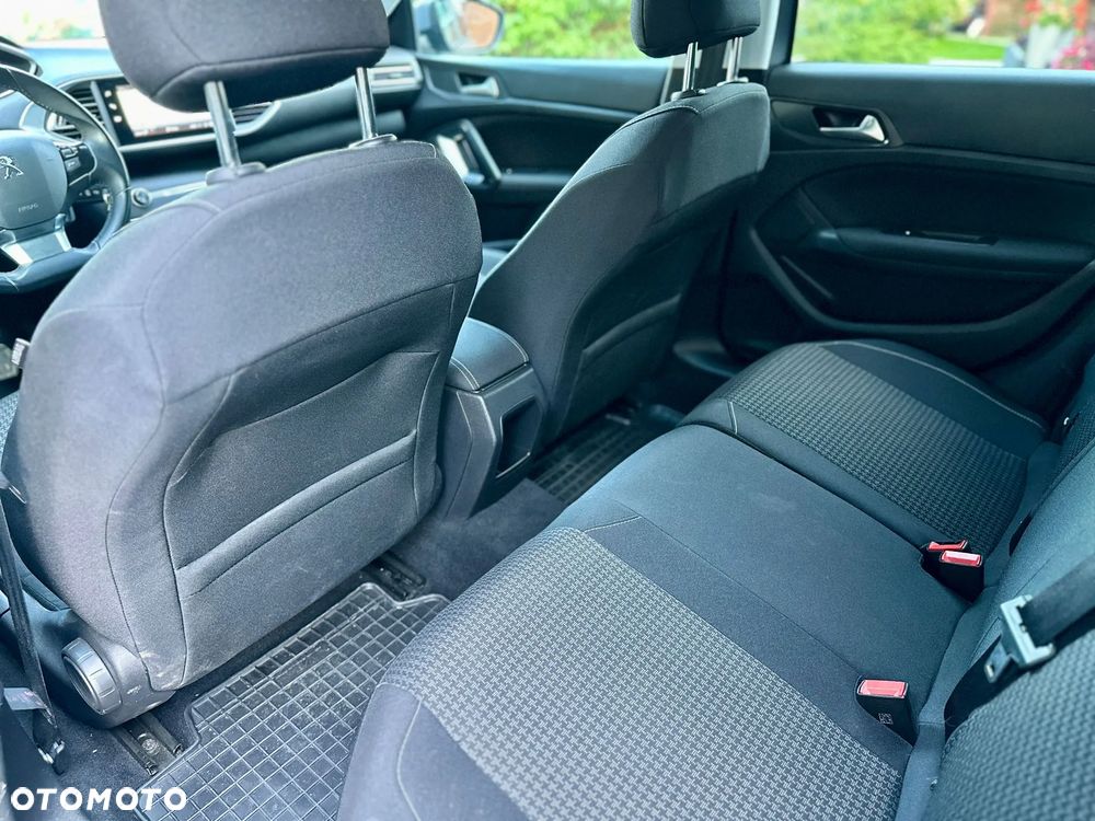 Peugeot 308 1.5 BlueHDi Active Pack Business S&S - 26