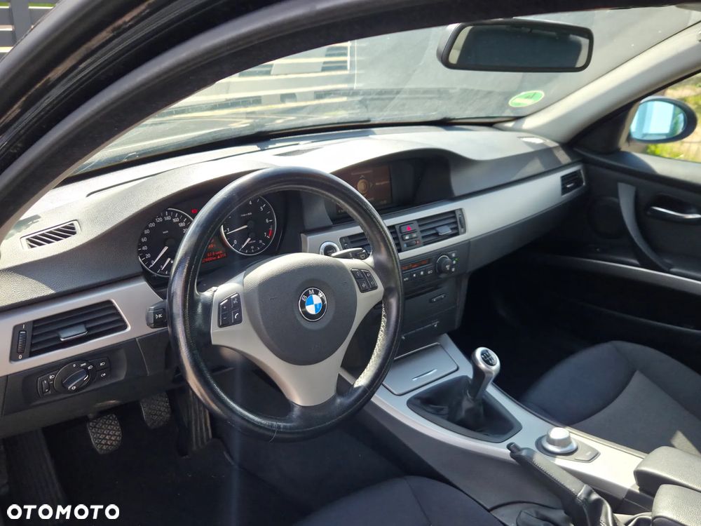 BMW Seria 3 - 8