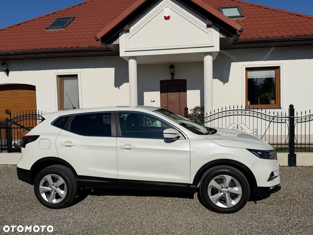 Nissan Qashqai - 12