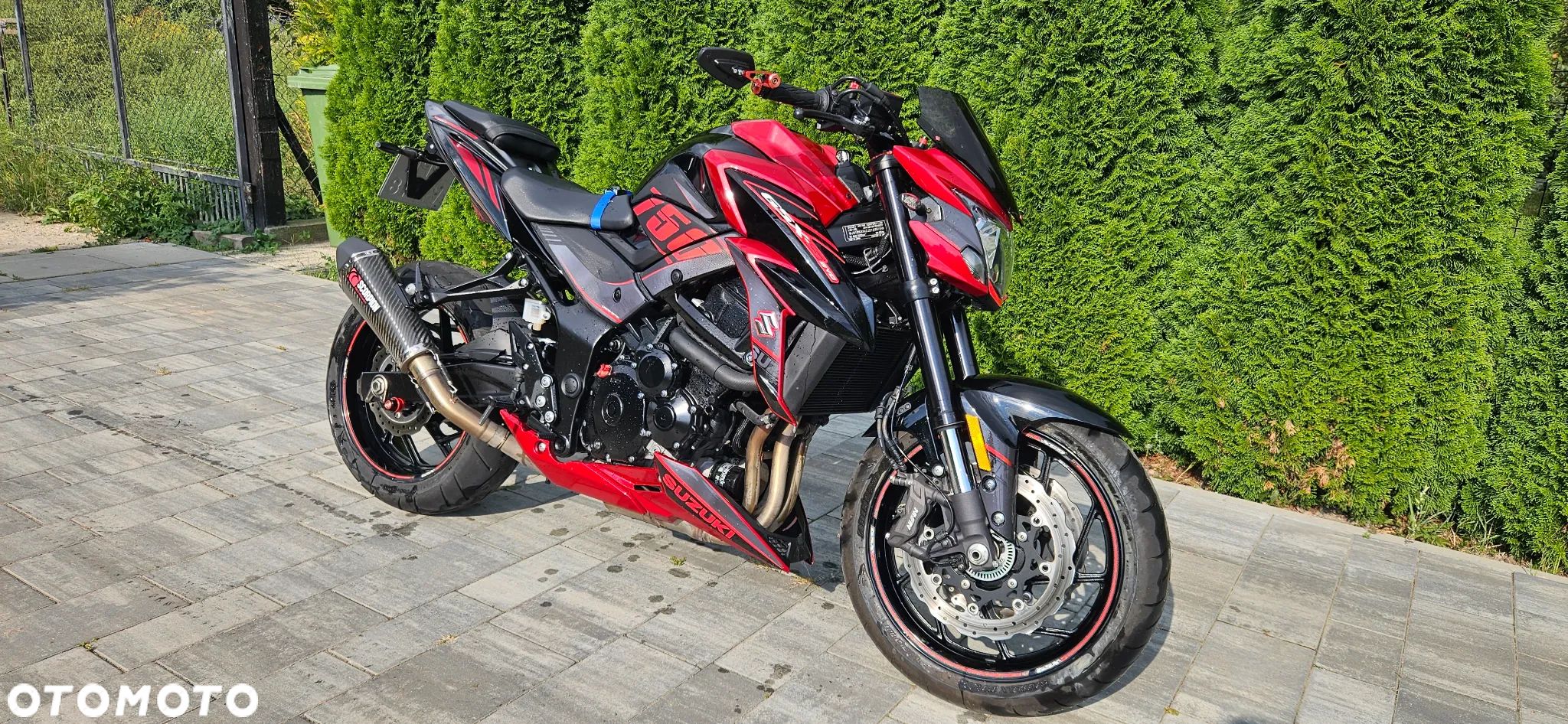 Suzuki GSX - 1