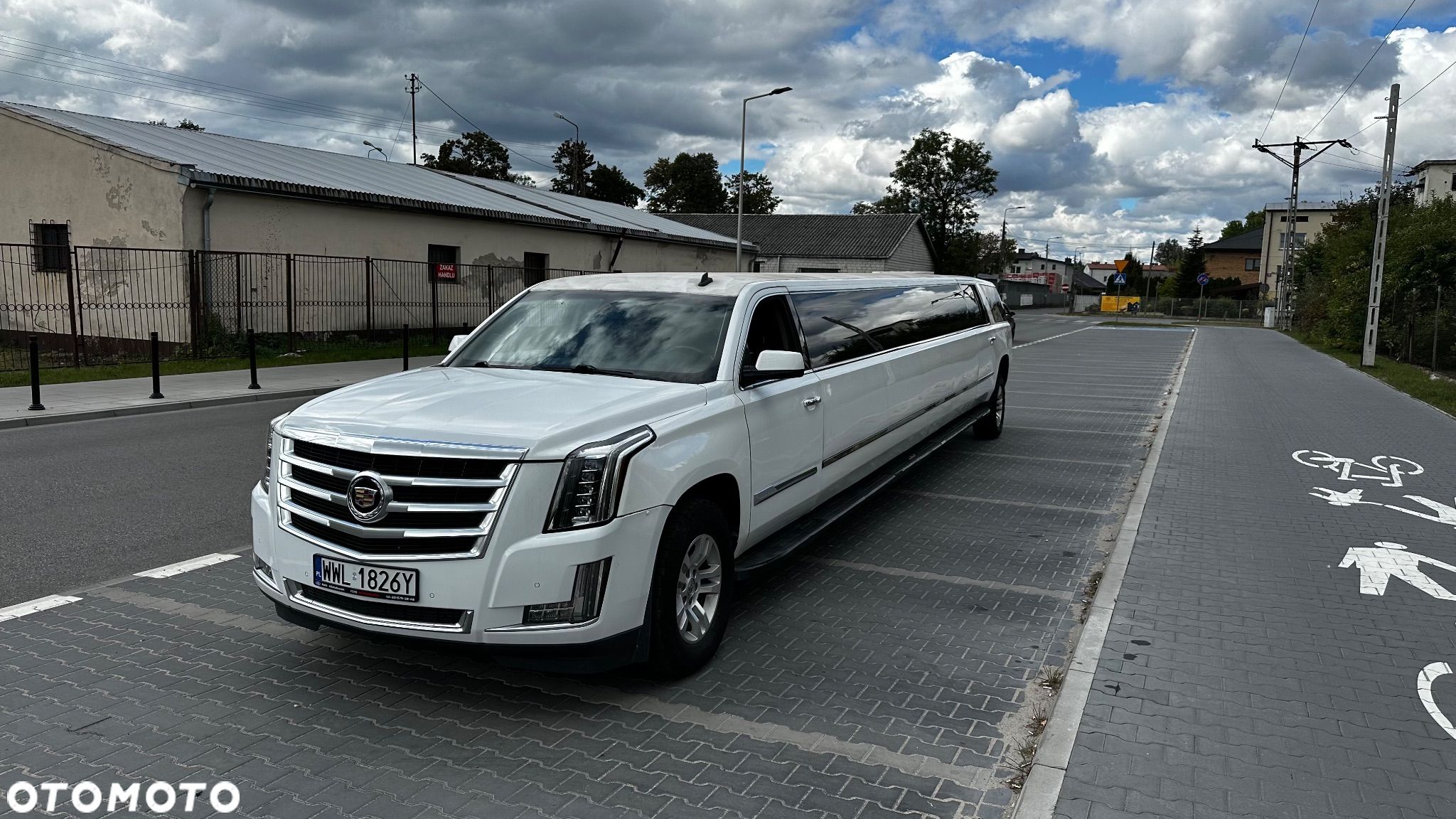 Cadillac Escalade 6.2 V8 ESV Platinum - 1