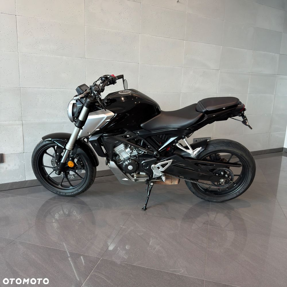 Honda CB - 8