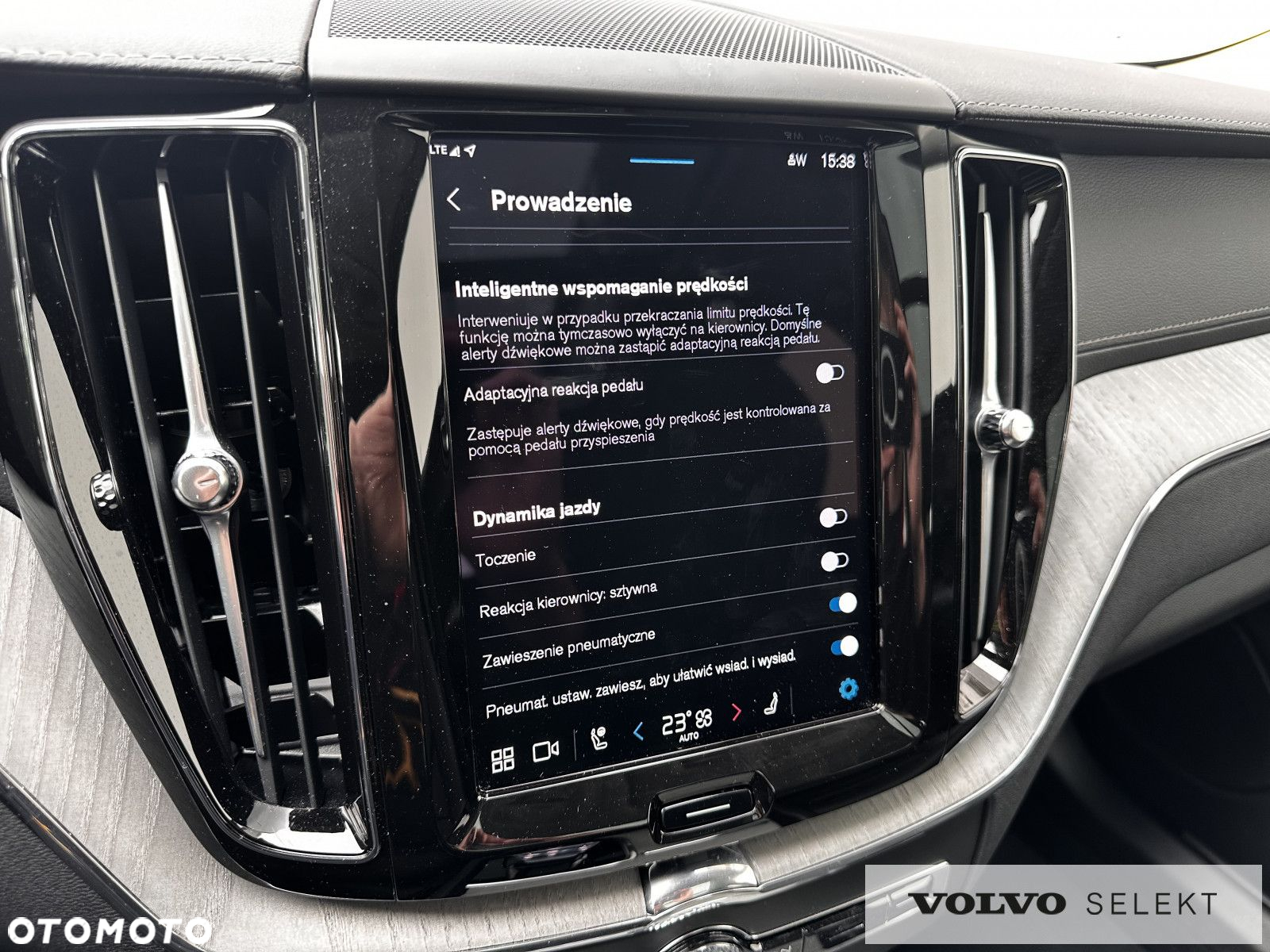 Volvo XC 60 - 35