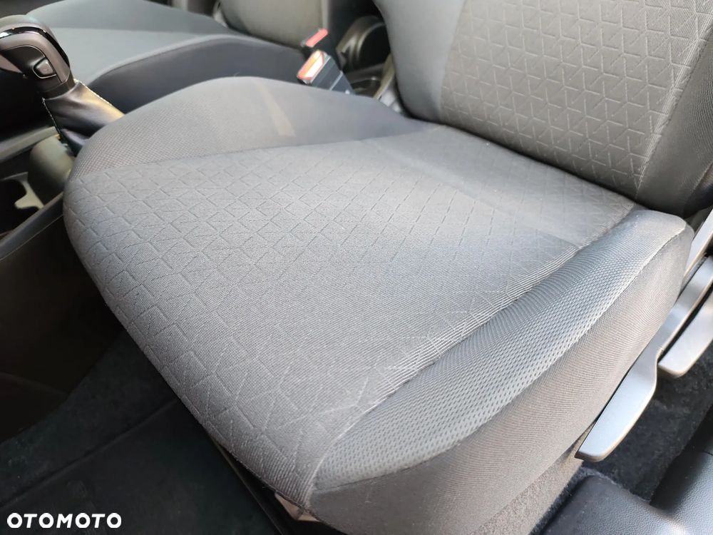 Suzuki Swift 1.2 Dualjet SHVS Premium Plus CVT - 13