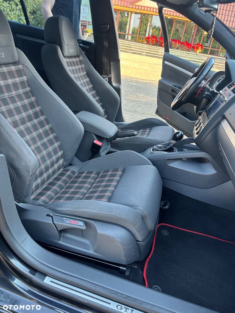Volkswagen Golf 2.0 TSI GTI DSG - 22