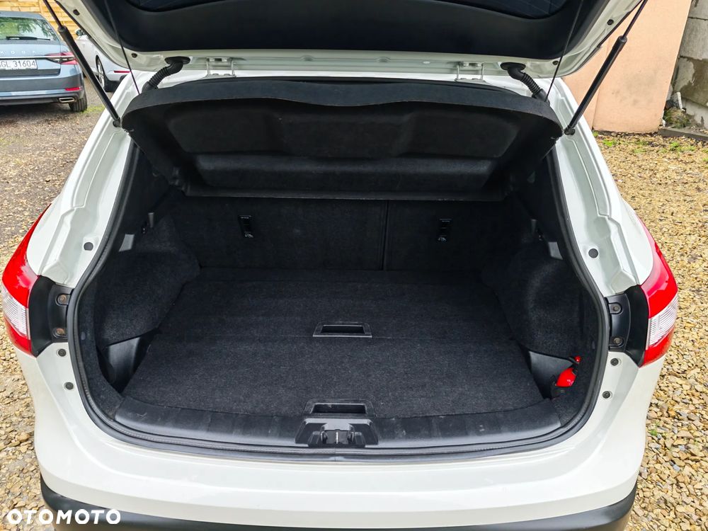 Nissan Qashqai 1.6 DIG-T Tekna - 9