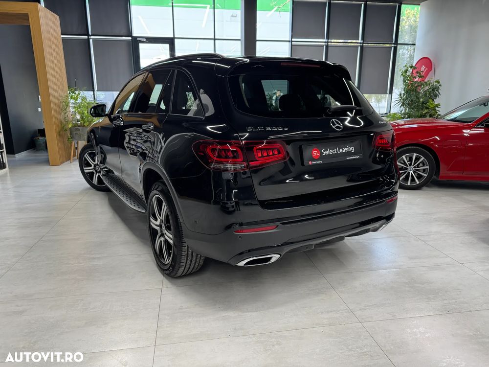 Mercedes-Benz GLC - 4