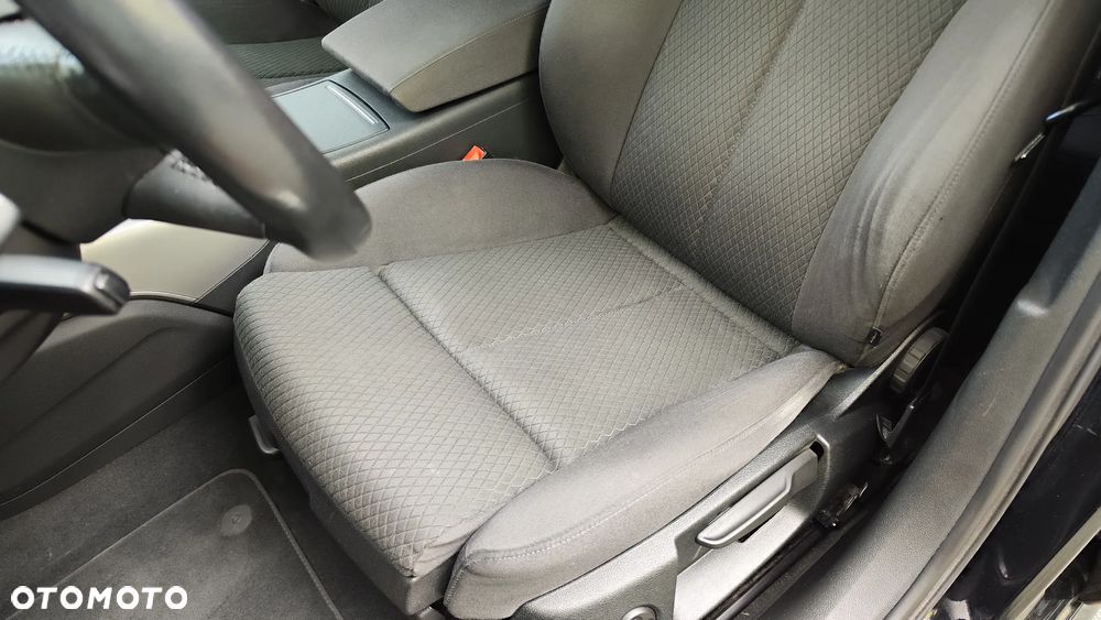Audi A6 Avant 2.0 TDI Ultra DPF - 23