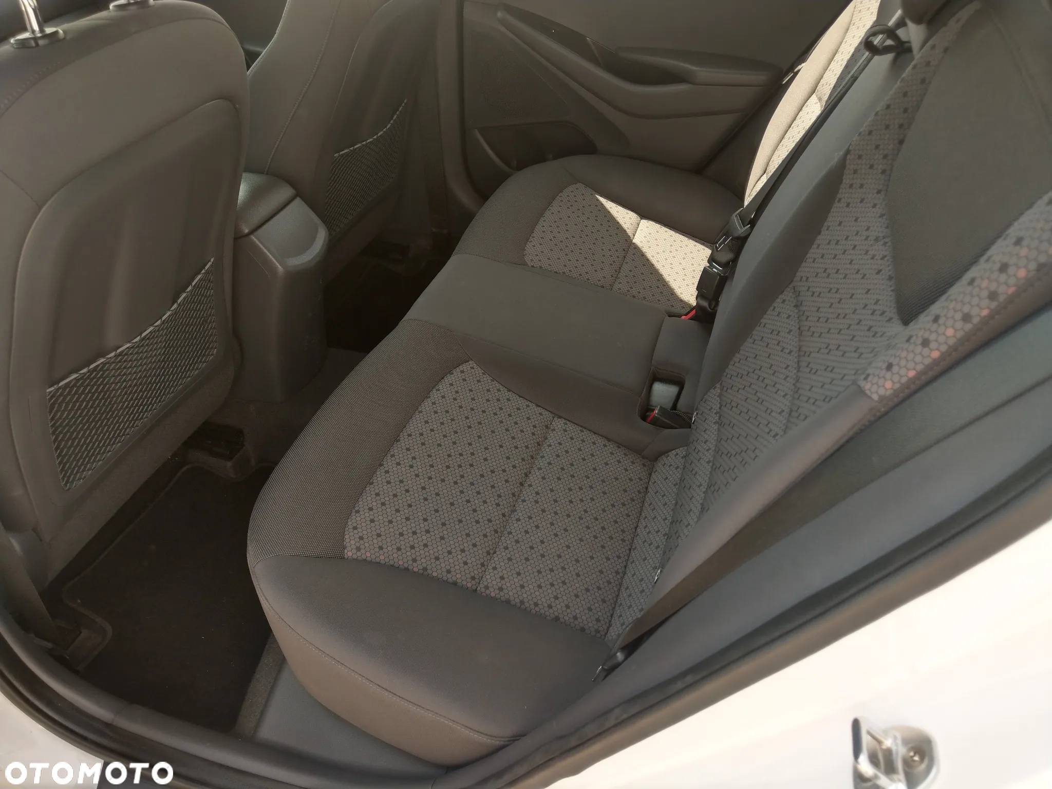 Hyundai IONIQ electric Premium - 29