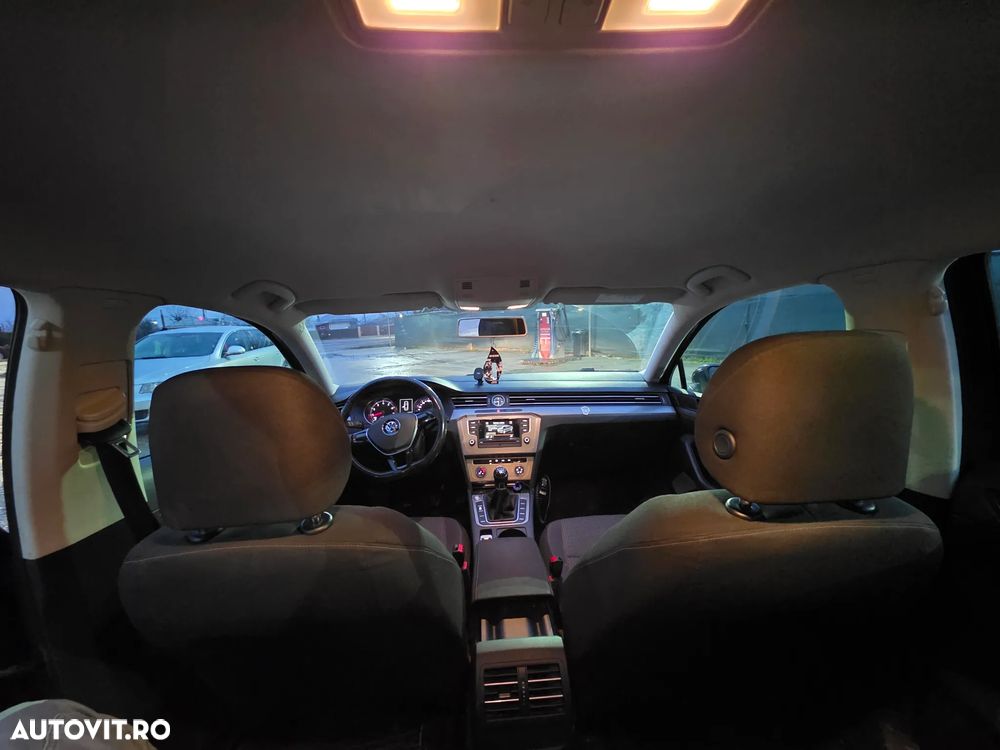 Volkswagen Passat 1.4 TSI Advance - 9