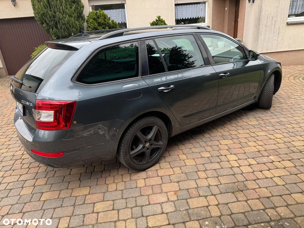 Skoda Octavia 2.0 TDI DSG Ambition - 12