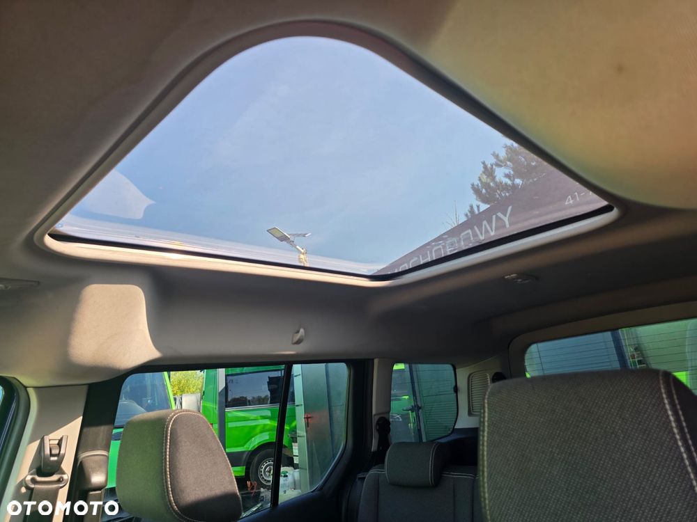 Ford Tourneo Connect 1.5 TDCi Titanium - 16