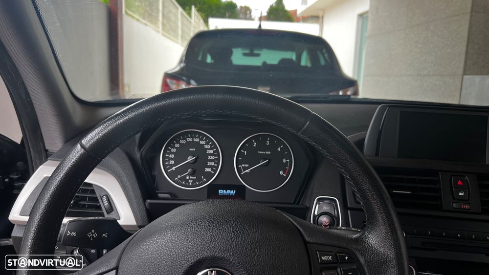 BMW 114 d Sport Line - 8