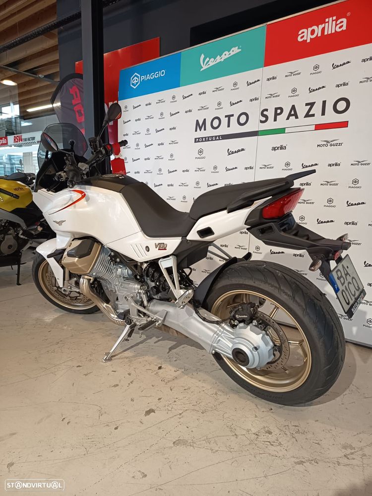 Moto Guzzi V100 BRANCO POLAR - 3