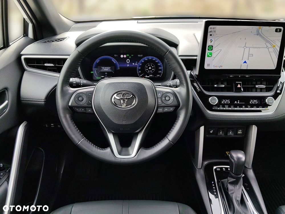 Toyota Corolla Cross 2.0 Hybrid Executive AWD - 18