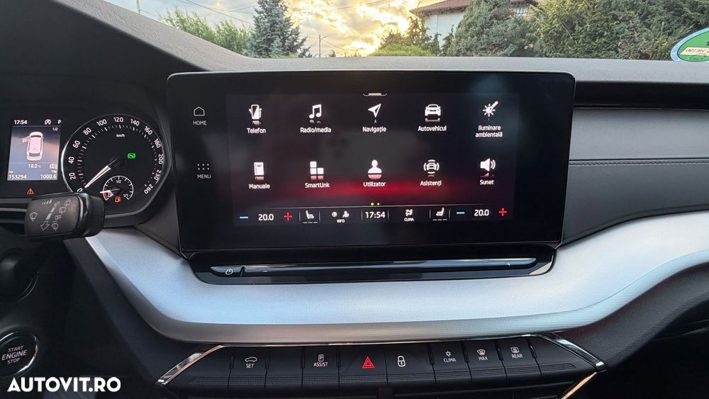 Skoda Octavia 2.0 TDI DSG Style - 25