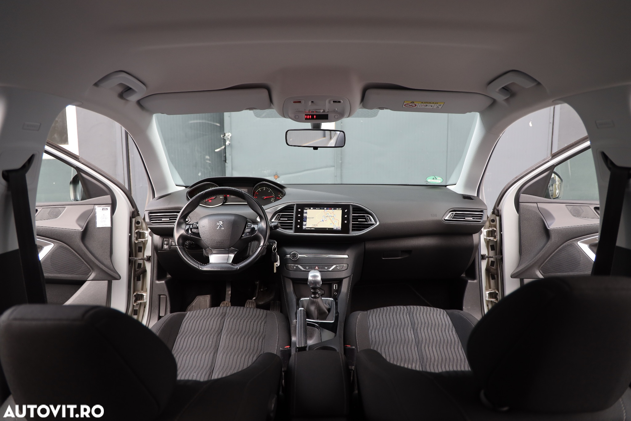 Peugeot 308 BlueHDi FAP 120 Stop & Start Active - 11