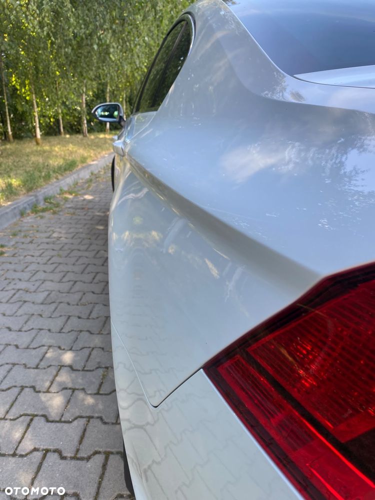 Volkswagen Passat 2.0 TDI EVO Business DSG - 6