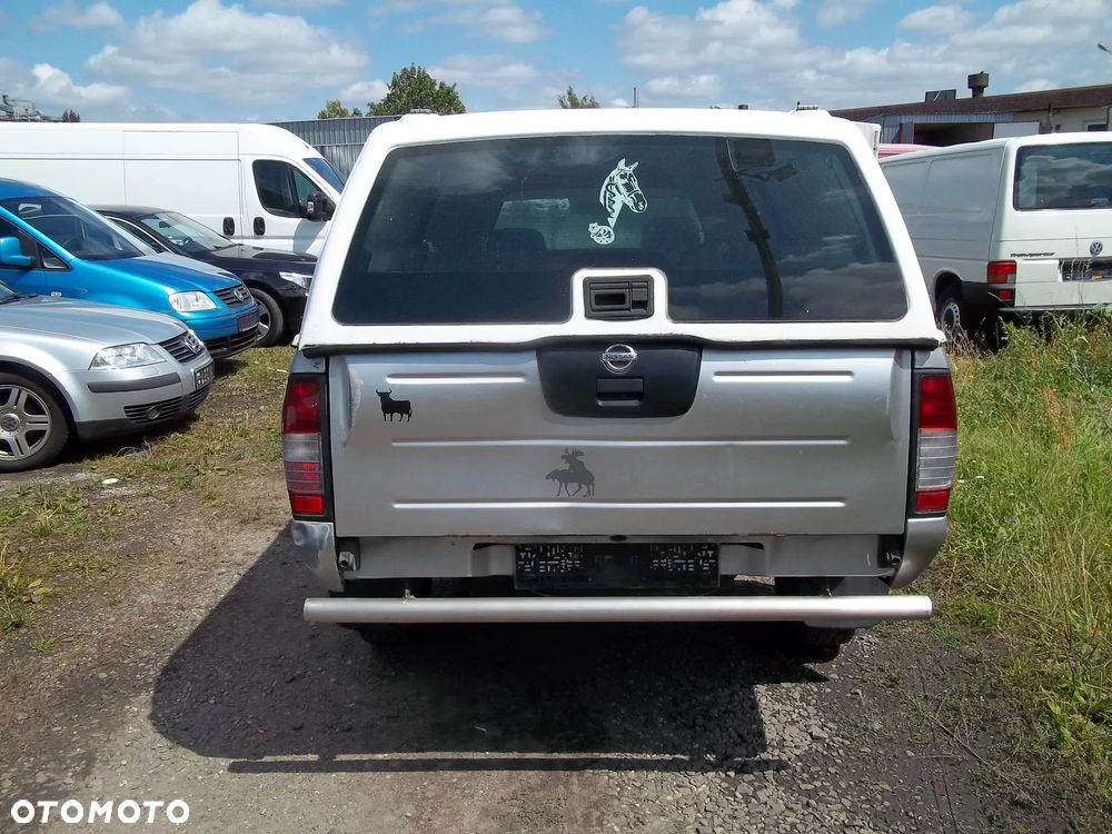 Nissan NP300 Pickup - 3