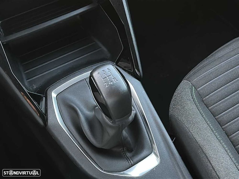 Peugeot 208 1.2 PureTech Active Pack - 12