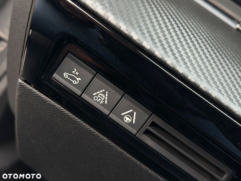 Peugeot 508 BlueHDi 130 EAT8 GT - 32