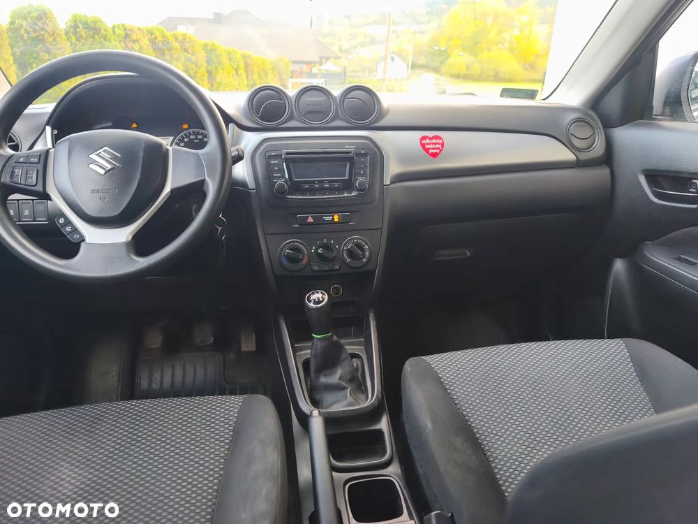 Suzuki Vitara - 22