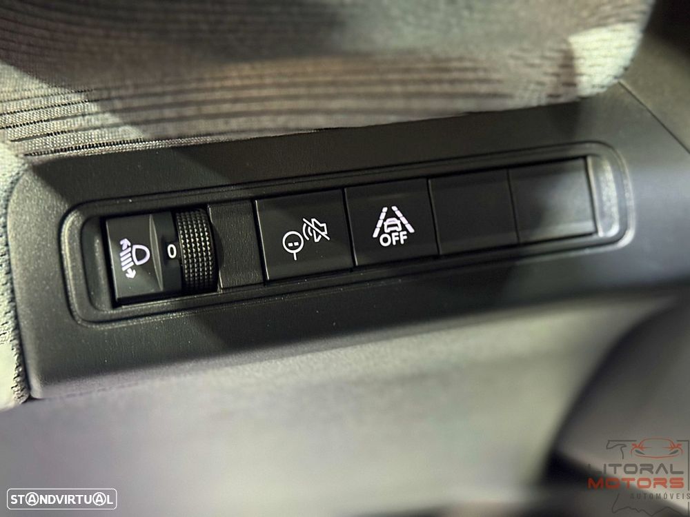 Citroën e-C3 44 kWh Autonomia Conforto Plus - 19