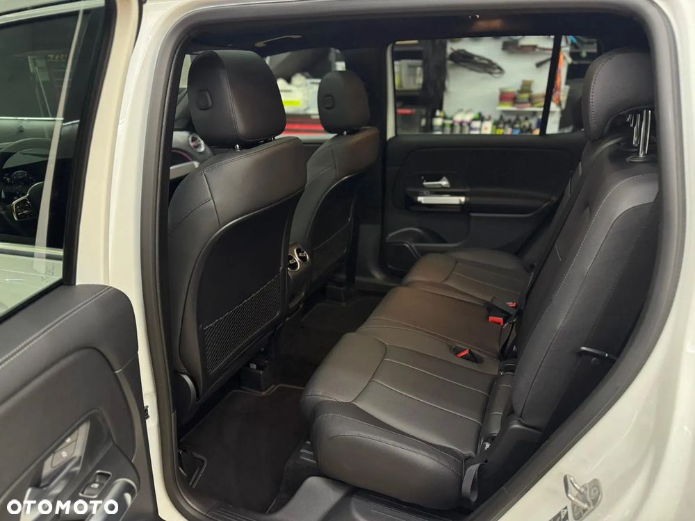 Mercedes-Benz GLB 250 4Matic 8G-DCT Special Edition - 18