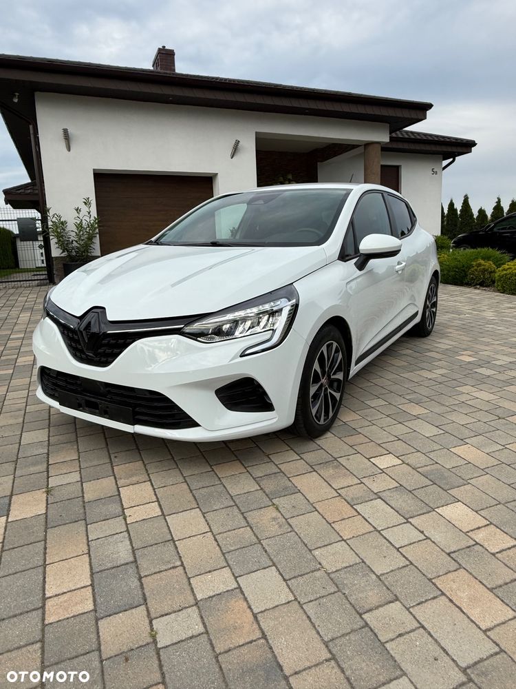 Renault Clio - 1