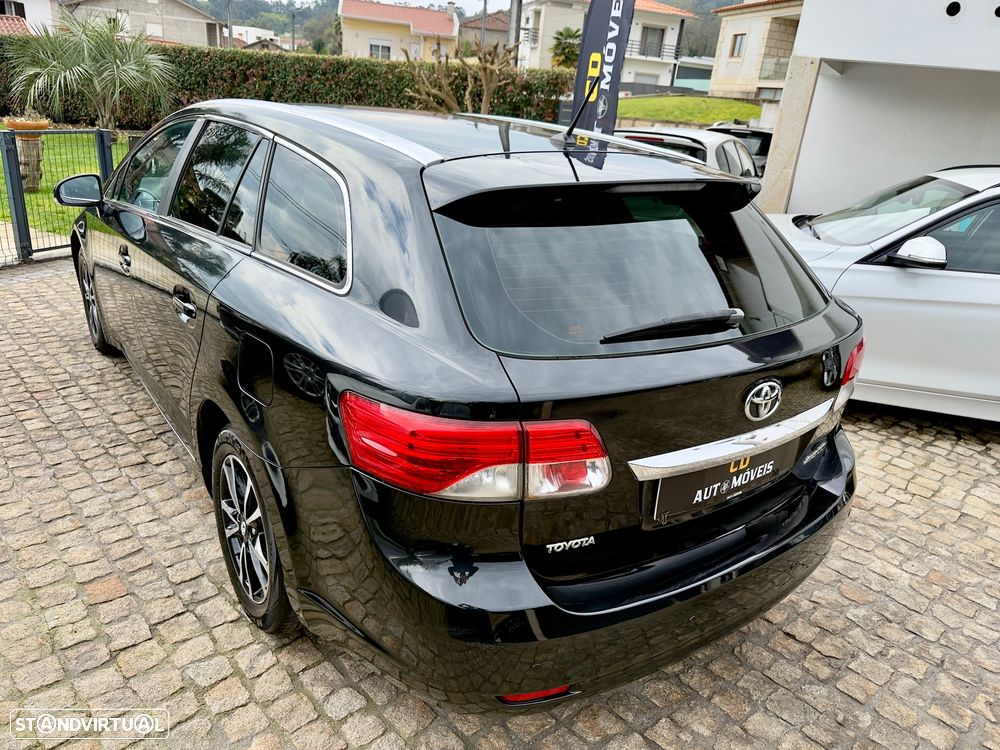 Toyota Avensis SW 2.0 D-4D Exclusive +Navi - 22