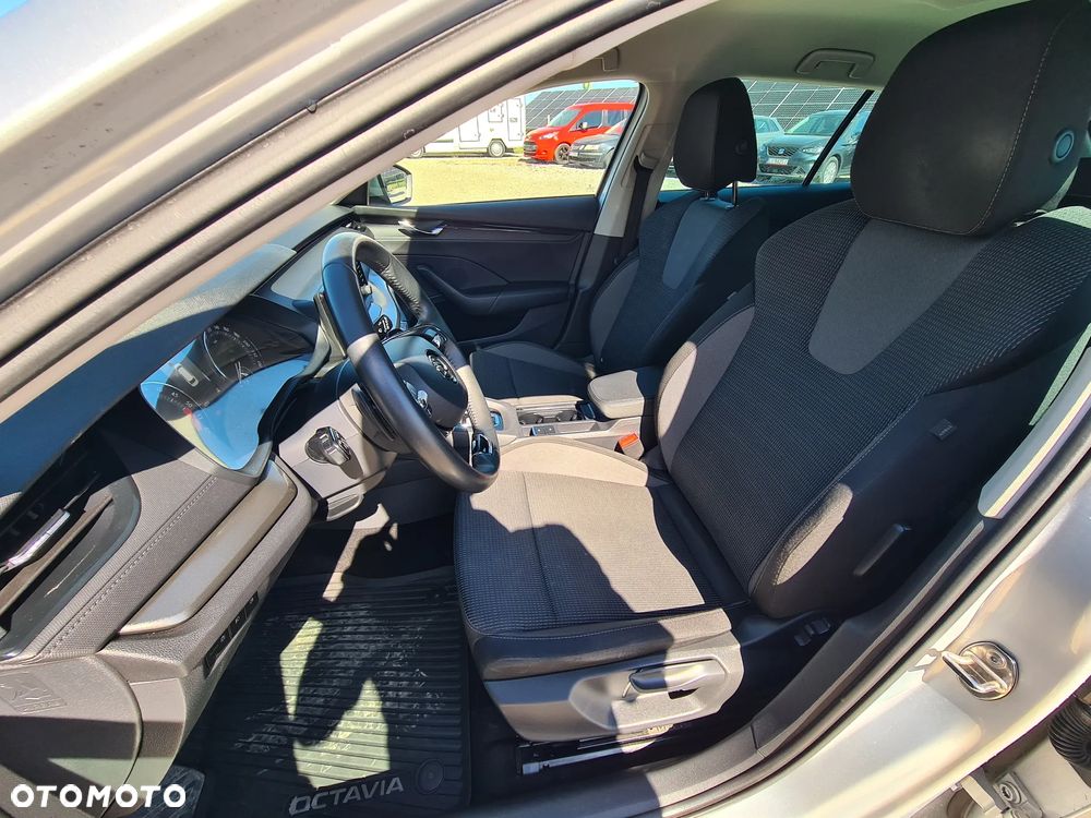 Skoda Octavia - 17