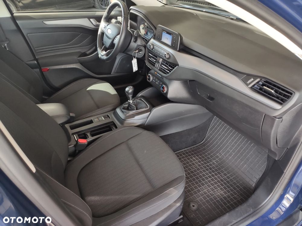 Ford Focus 1.0 EcoBoost Trend Edition - 18
