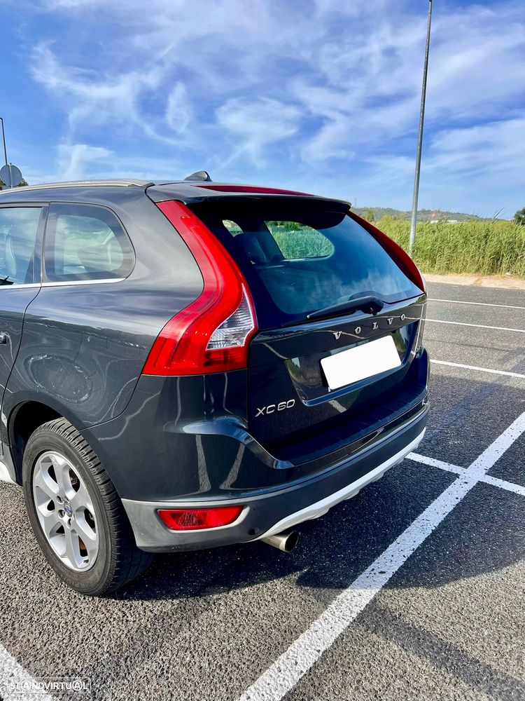 Volvo XC 60 2.4 D Drive Summum - 9