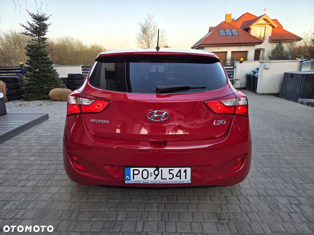 Hyundai i30 1.4 Comfort - 12