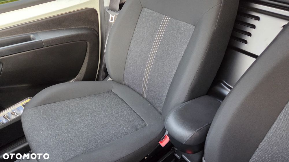 Fiat Fiorino Kombi 1.3 MJ Base - 9