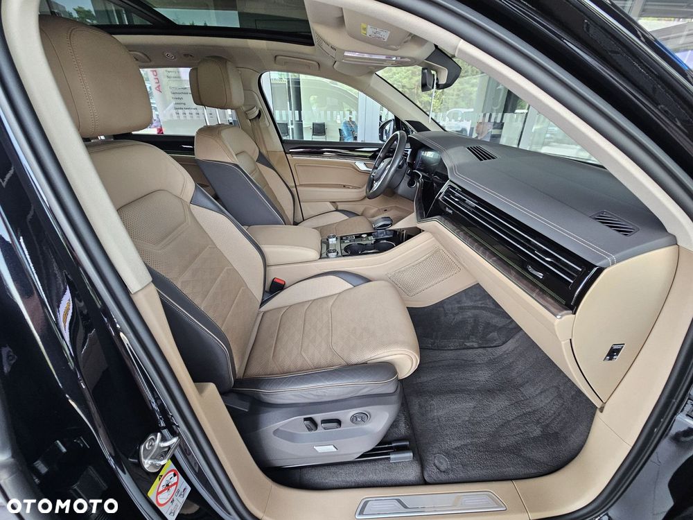 Volkswagen Touareg - 37