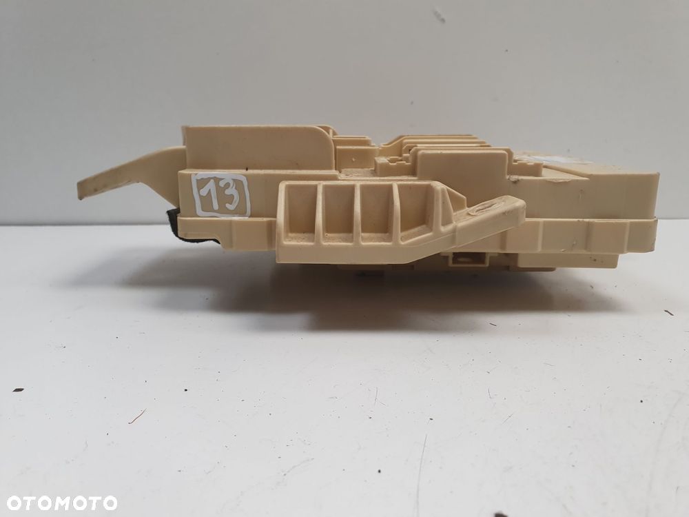 Kia Optima IV SKRZYNKA BEZPIECZNIKÓW Moduł sterownik 91950-A8710 - 5