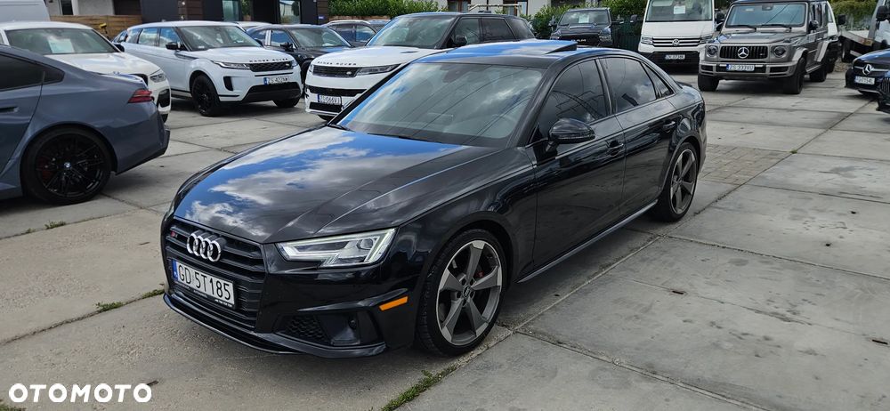 Audi S4 Limousine - 1