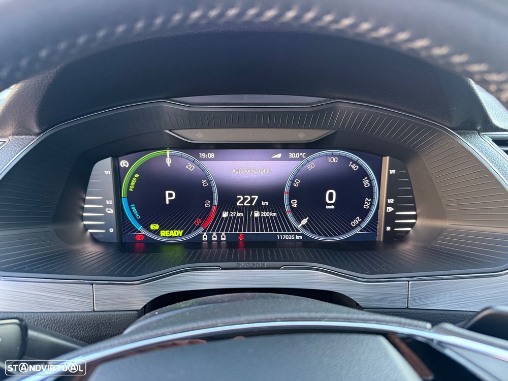 Skoda Superb Break - 11