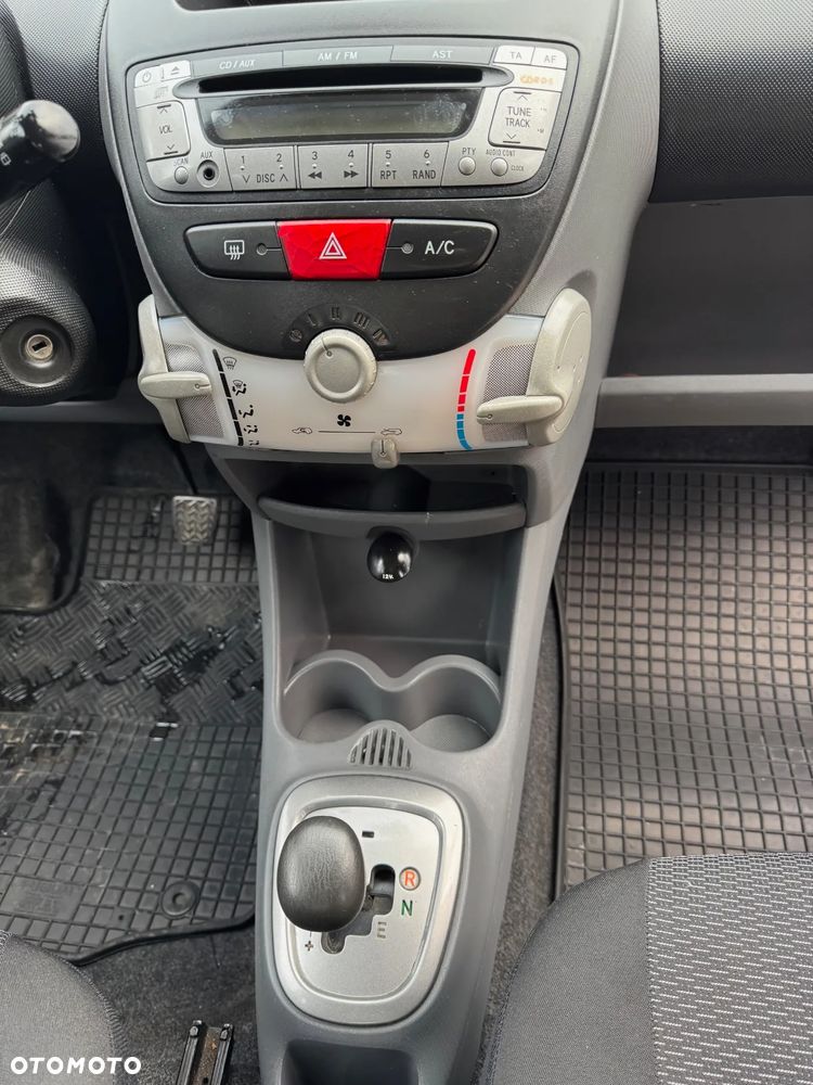 Toyota Aygo Multi Mode City - 8