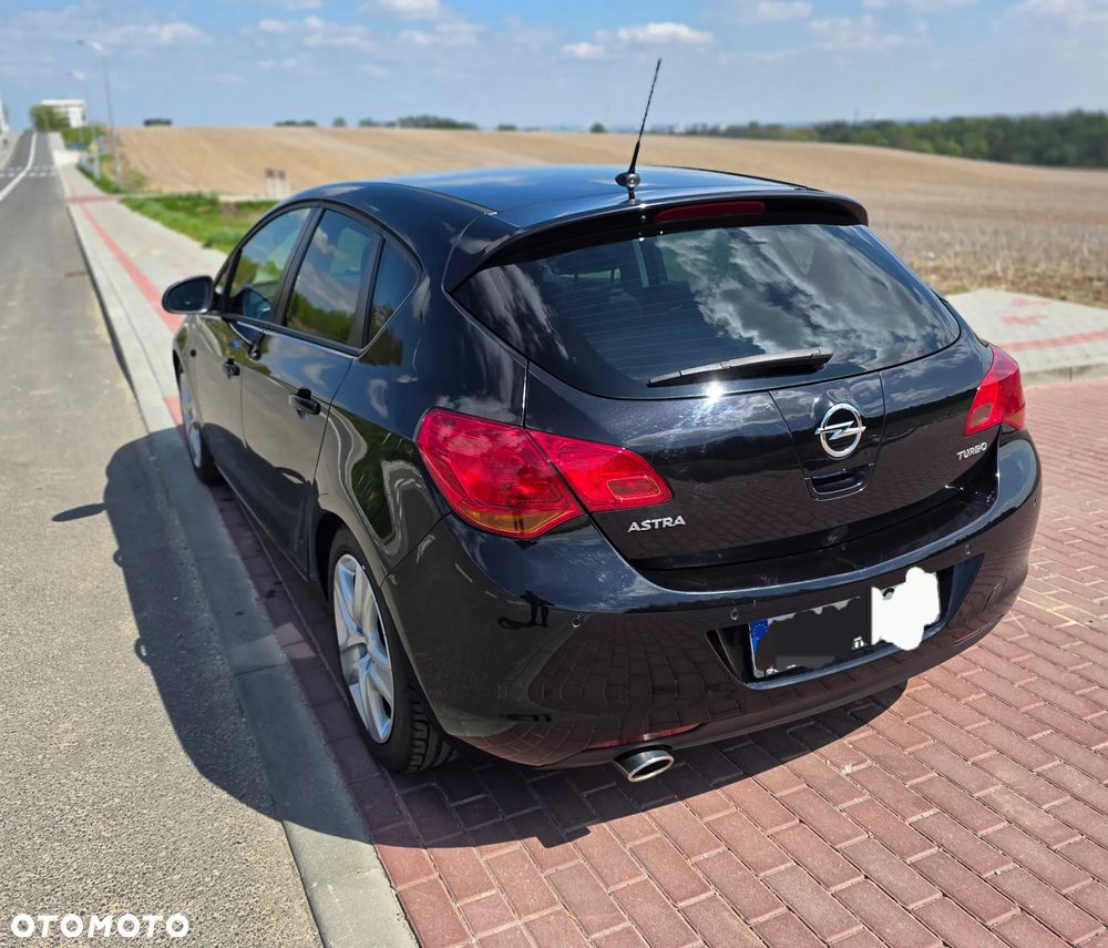 Opel Astra - 4