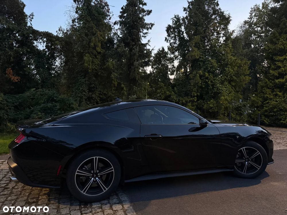 Ford Mustang 2.3 Eco Boost - 8