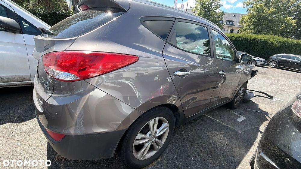 Hyundai ix35 2.0 CRDi 4WD Automatik Premium - 1