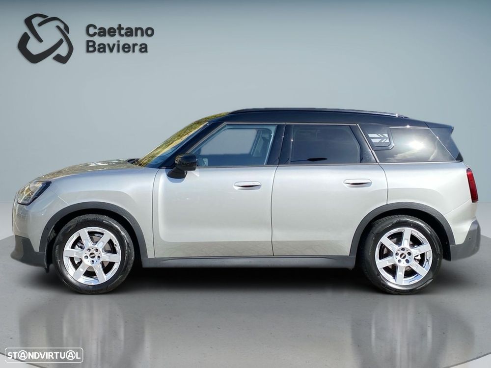 MINI Countryman E Classic M - 23