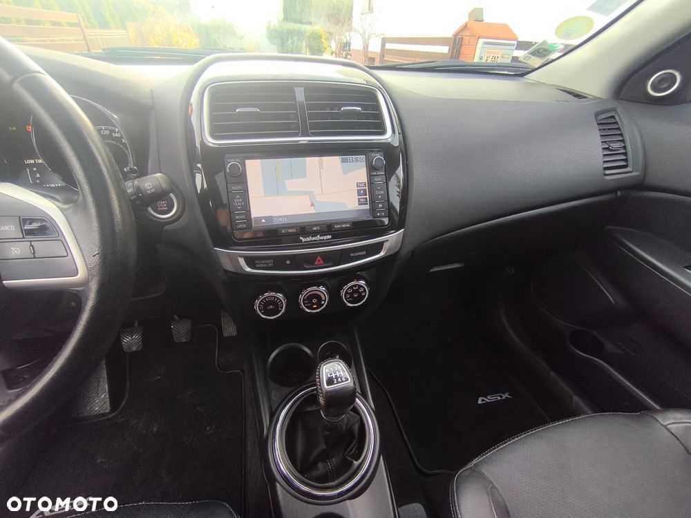 Mitsubishi ASX 1.8 DI-D 2WD Diamant Edition - 11